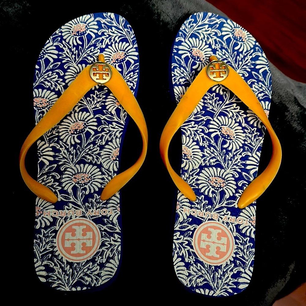 Tory Burch Rubber Flip Flops